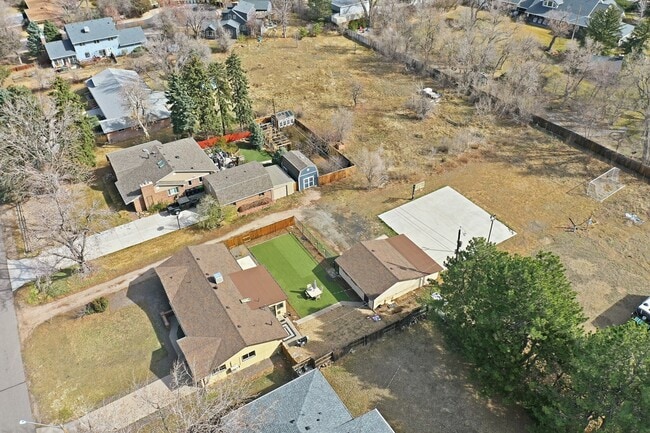 1040 S Fulton St in Denver, CO - Building Photo - Building Photo