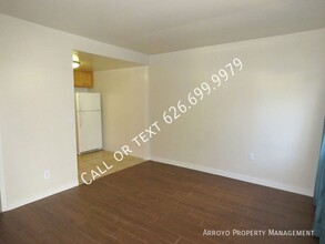 745 E Poppyfields Dr in Altadena, CA - Building Photo - Building Photo