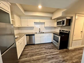 1130 N Turner Ave in Fayetteville, AR - Building Photo - Building Photo