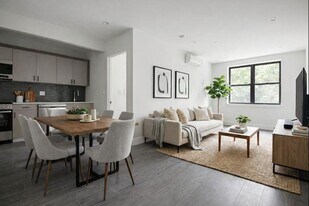 NO FEE! Grand Spacious 2 Bed in Prime Crown Heights, Unit 3A in Brooklyn, NY - Building Photo