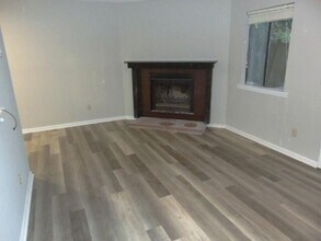 398 Country Club Blvd in Summerville, SC - Building Photo - Building Photo