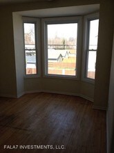 2903 W Clybourn St in Milwaukee, WI - Building Photo - Building Photo