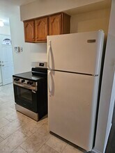 1S252 Stratford Ln in Villa Park, IL - Building Photo - Building Photo