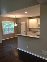 2011 Chelton Way SE in Smyrna, GA - Building Photo - Building Photo