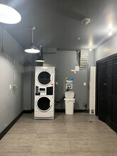 610 Communipaw Ave, Unit 2R in Jersey City, NJ - Building Photo - Building Photo