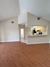 18830 NW 57th Ave in Hialeah, FL - Building Photo - Building Photo