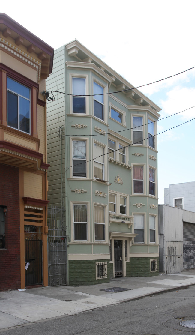 77-81 Hoff St in San Francisco, CA - Foto de edificio - Building Photo