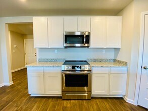 23135 Shadowridge Dr in Daphne, AL - Building Photo - Building Photo
