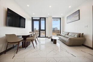 36-21 Prince St in Queens, NY - Building Photo