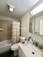 12 Marney St, Unit 1 in Cambridge, MA - Building Photo - Building Photo