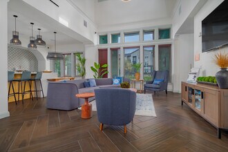 The Scott at Medio Creek in San Antonio, TX - Building Photo - Building Photo