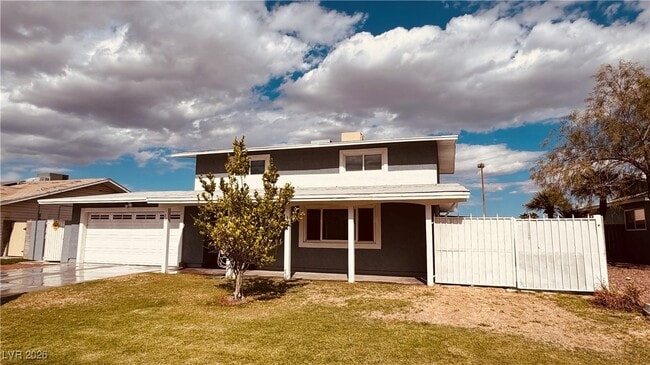 201 Redstone St in Las Vegas, NV - Building Photo - Building Photo