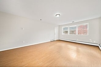 36 Pleasant Dr, Unit 48 in Stoughton, MA - Building Photo - Building Photo