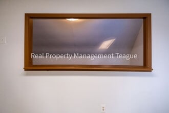 6 Indiana Ave in Rensselaer, NY - Building Photo - Building Photo