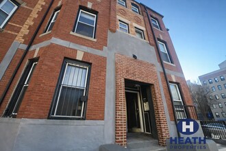 210 Hemenway St, Unit 1 in Boston, MA - Building Photo - Building Photo