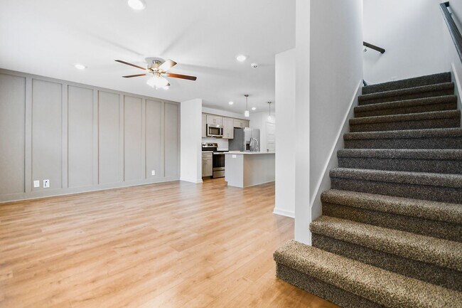 949 Oak Ln in Clarksville, TN - Building Photo - Building Photo