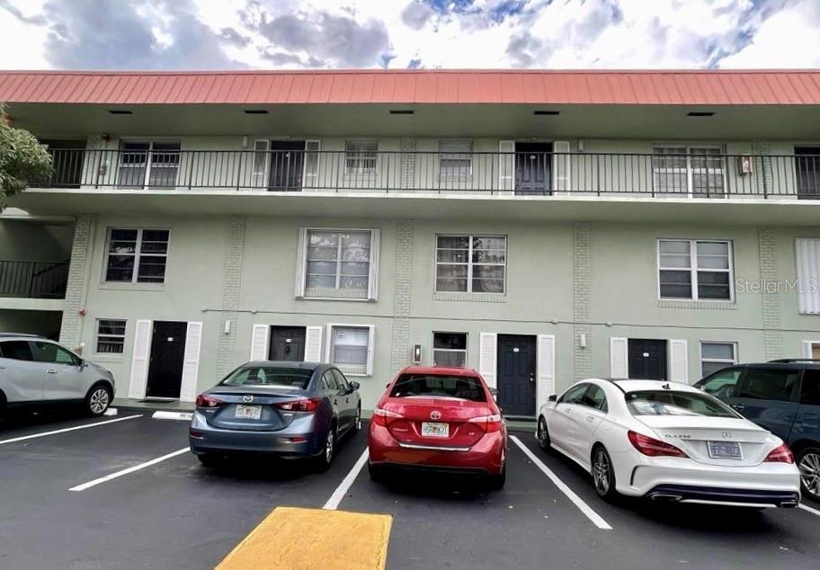 801 W Oakland Park Blvd in Wilton Manors, FL - Building Photo