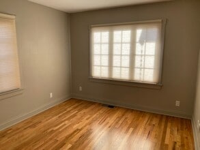 323 High St SE in Albuquerque, NM - Building Photo - Building Photo