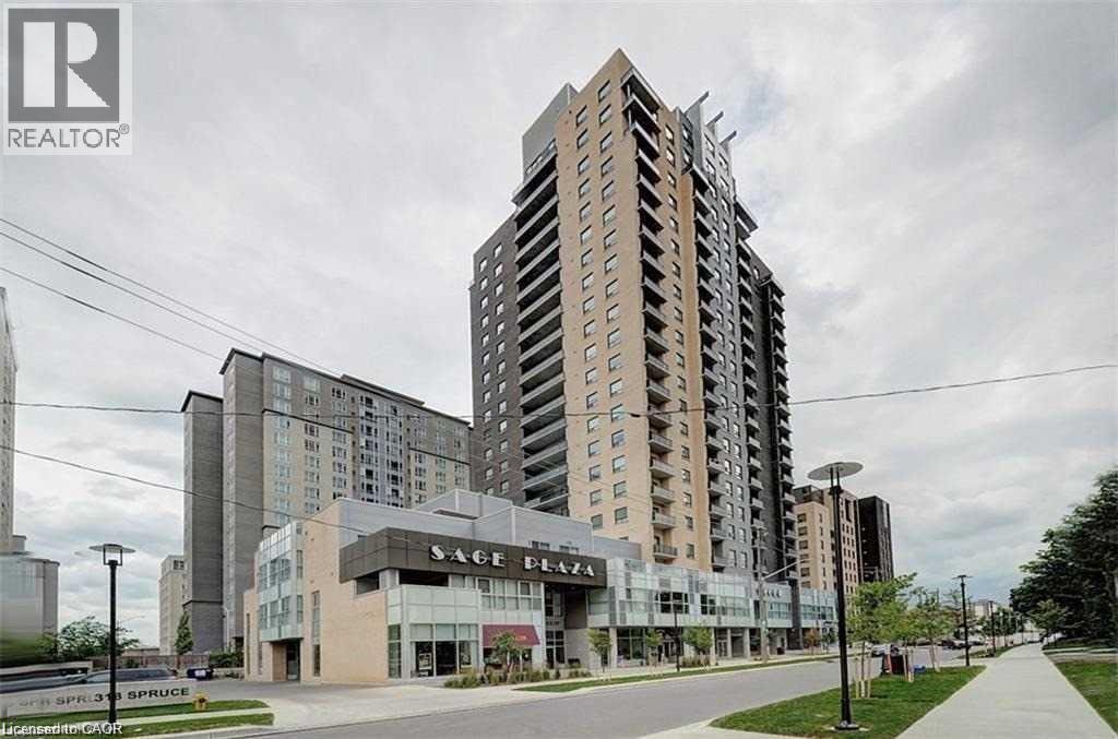 318 Spruce St in Waterloo, ON - Building Photo