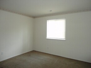 2461 Arbor Ct in Hamilton, NJ - Foto de edificio - Building Photo