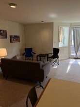 504 E St NE, Unit 504 one-half E ST NE apt. in Washington, DC - Building Photo - Building Photo