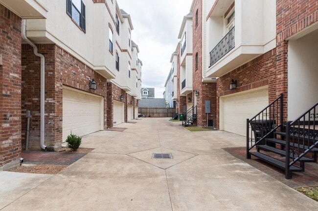 property at 1404 W 26th St