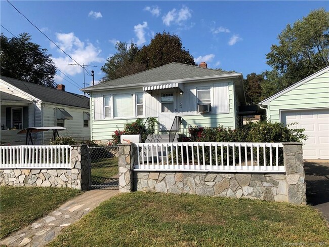 186 Marigold Ave in Bridgeport, CT - Building Photo - Building Photo