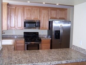 6045 Aripeka St in Henderson, NV - Building Photo - Building Photo