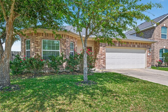 property at 24634 Lakecrest Creek Dr