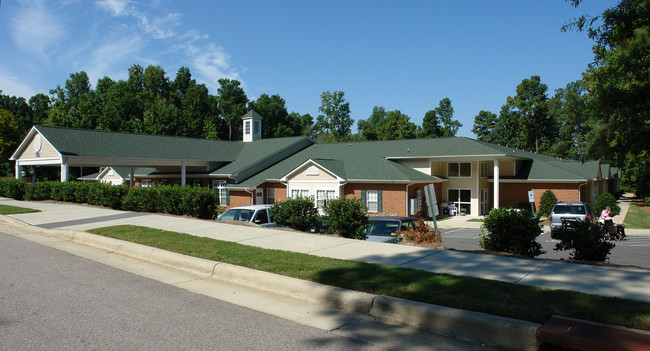 Windsor Spring Apartments in Raleigh, NC - Building Photo - Building Photo