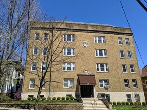47 Union Street in Montclair, NJ - Building Photo - Interior Photo