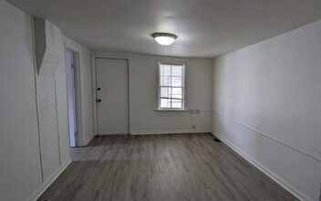 1464 Beach St in Muskegon, MI - Building Photo - Building Photo