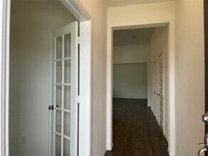 8426 Beacon Bay Cir in Mont Belvieu, TX - Building Photo - Building Photo