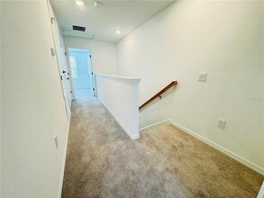 3140 Skyline Lp in Kissimmee, FL - Building Photo - Building Photo
