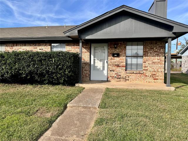 5623 Hearthwood Ct in Arlington, TX - Building Photo - Building Photo