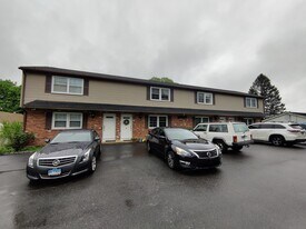 700 High Street Ext in Thomaston, CT - Building Photo