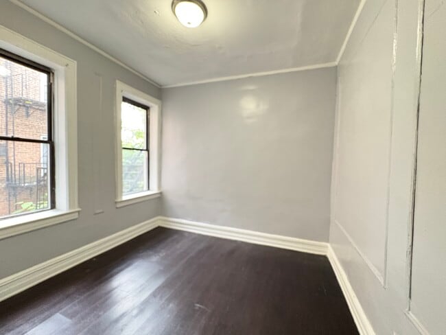 296 Wainwright St, Unit B3 in Newark, NJ - Foto de edificio - Building Photo