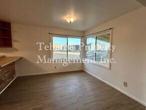 6090 Blatchley Rd in Corning, CA - Building Photo - Building Photo