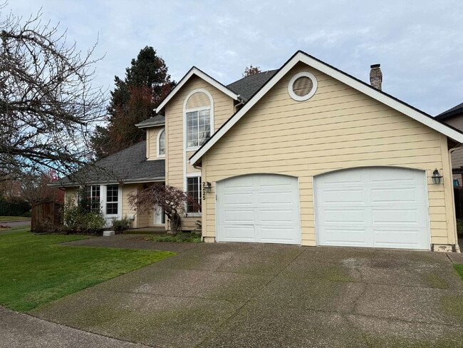 2225 Marie Ln in Eugene, OR - Building Photo - Building Photo