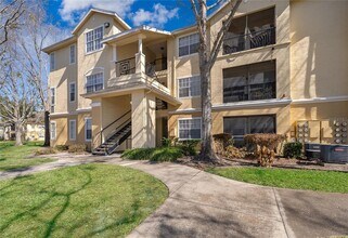 2612 Robert Trent Jones Dr, Unit 714 in Orlando, FL - Foto de edificio - Building Photo