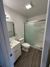 1120 Montana St, Unit Apt 22 in Gooding, ID - Foto de edificio - Building Photo