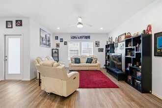 4909 Hera Holw Dr in Katy, TX - Building Photo - Building Photo