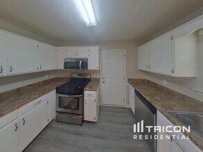 1526 Amberwood Cir in Murfreesboro, TN - Building Photo - Building Photo