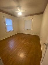 905 Baltimore St in Waterloo, IA - Building Photo - Building Photo