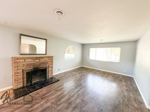664 Kaylyn Way in San Marcos, CA - Building Photo - Building Photo