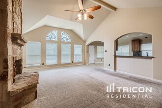 11634 La Granja in San Antonio, TX - Building Photo - Building Photo