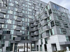 38 Monte Kwinter Ct in Toronto, ON - Building Photo