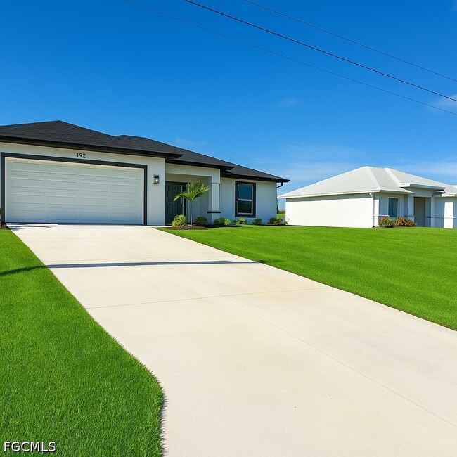 402 NE 31st Terrace in Cape Coral, FL - Building Photo - Building Photo