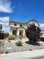 1344 Mountain Rose Dr in Fernley, NV - Building Photo