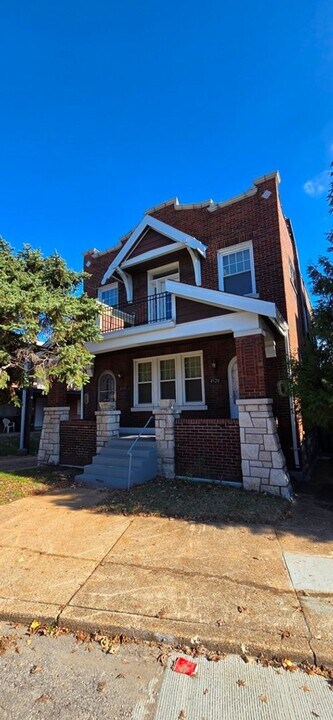 4520 Morgan Ford Rd-Unit -Unit A in St. Louis, MO - Building Photo